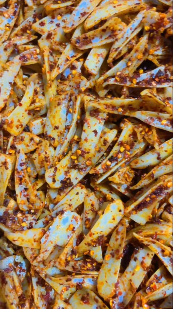 佤味麻辣三角骨川味即食鸡脆骨鸡爪解馋小零食开袋即食速食香辣味