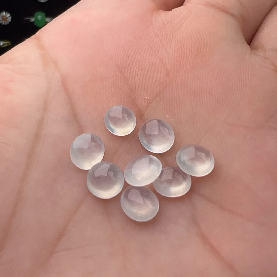 翡翠未镶嵌颈饰蛋面一手8个