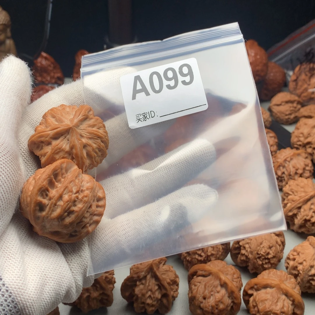 ****七核桃战鼓三棱核桃099