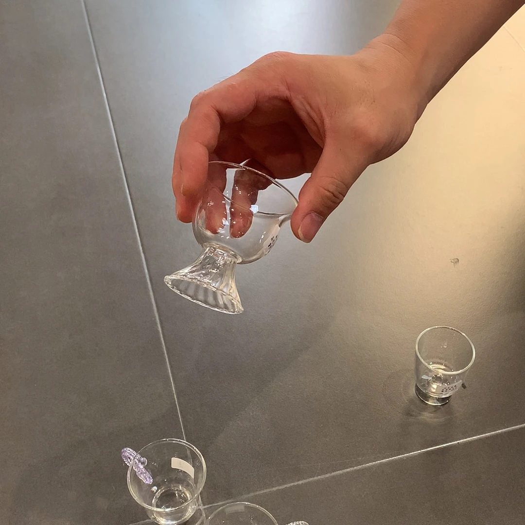 晓***宝美丽的旋纹高足杯