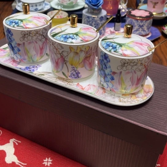 瓷片茶杯茶杯茶杯茶盏