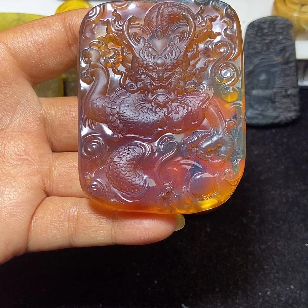 琥珀未镶嵌颈饰缅甸天然琥珀吊坠