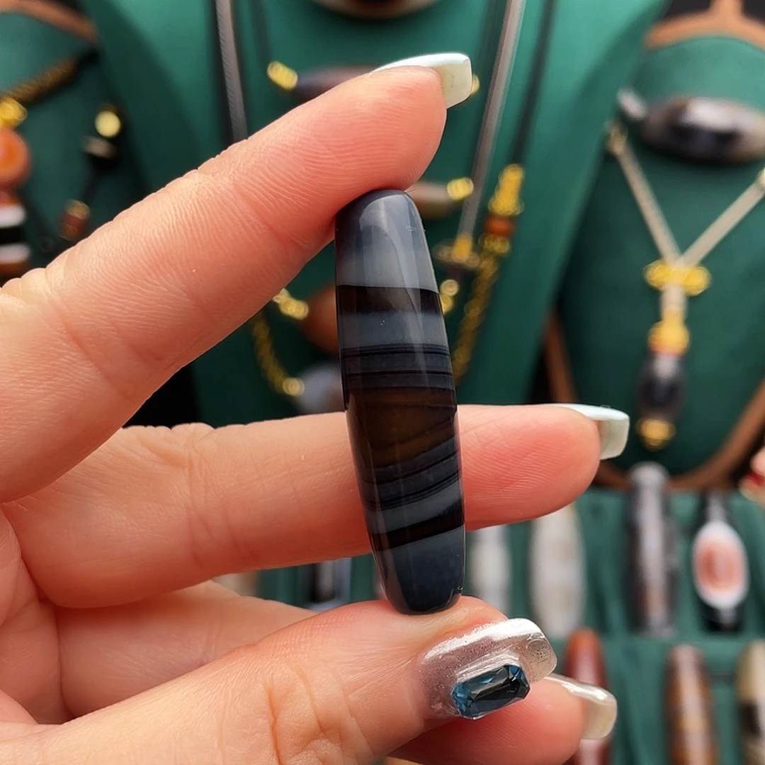 玛瑙/玉髓未镶嵌珠宝半成品