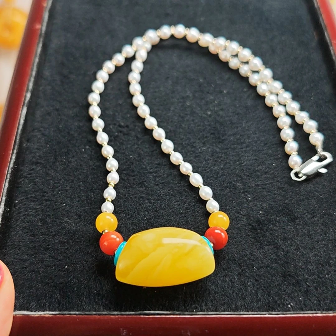 蜜蜡吊坠(赠链)未镶嵌锁骨链