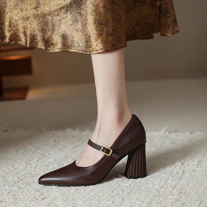8cm法式复古尖头玛丽珍鞋粗跟真皮一字带高跟鞋秋季新款通勤单鞋