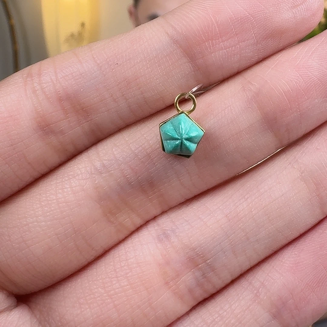 绿松石18K金镶嵌珠宝奇石