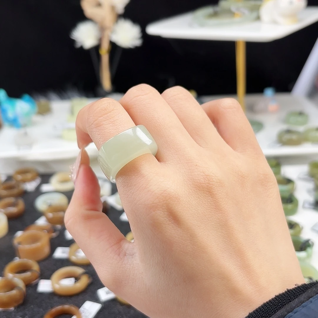 和田玉未镶嵌戒指P122冰晴水马鞍17.3不退换