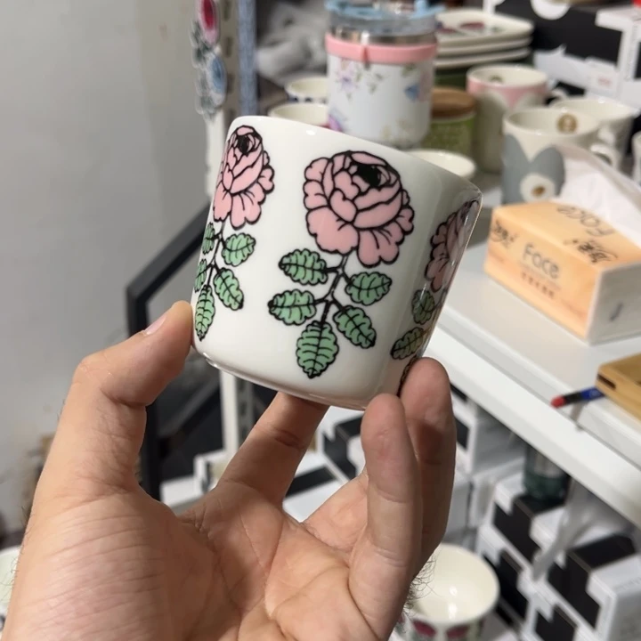 marimekko粉玫瑰200ml手握