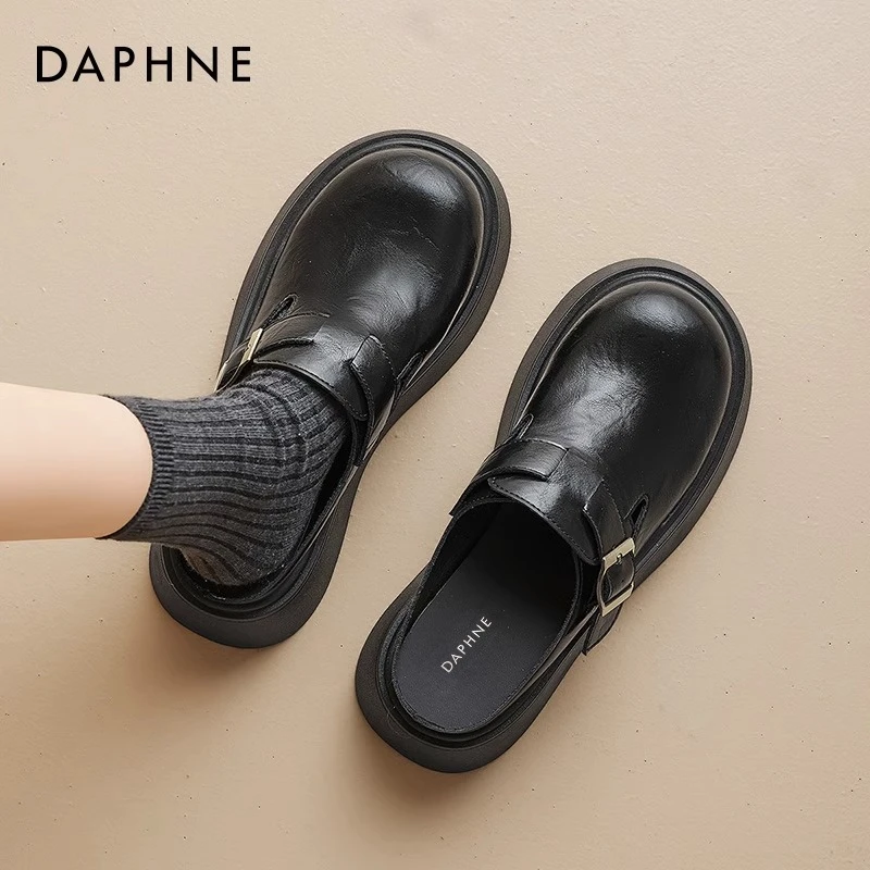 达芙妮黑色包头拖女2025新款春季爆款厚底增高懒人一脚蹬穆勒鞋子