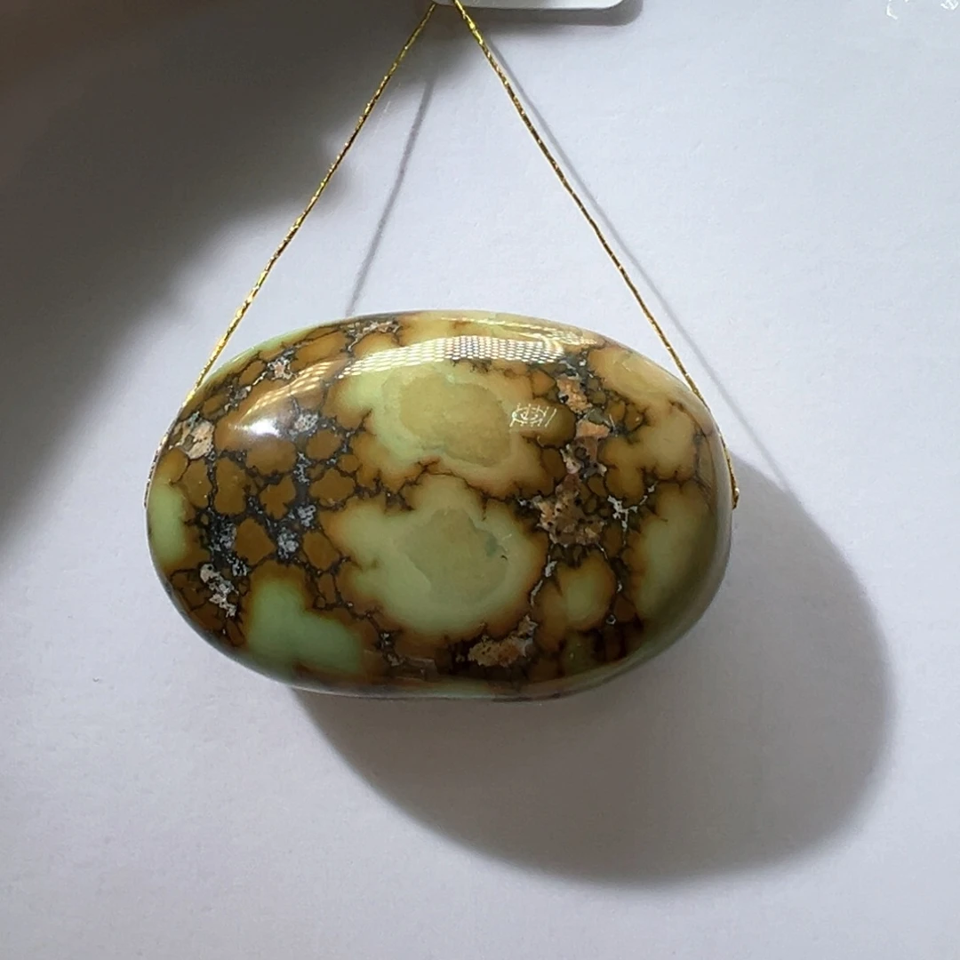 绿松石未镶嵌挂件