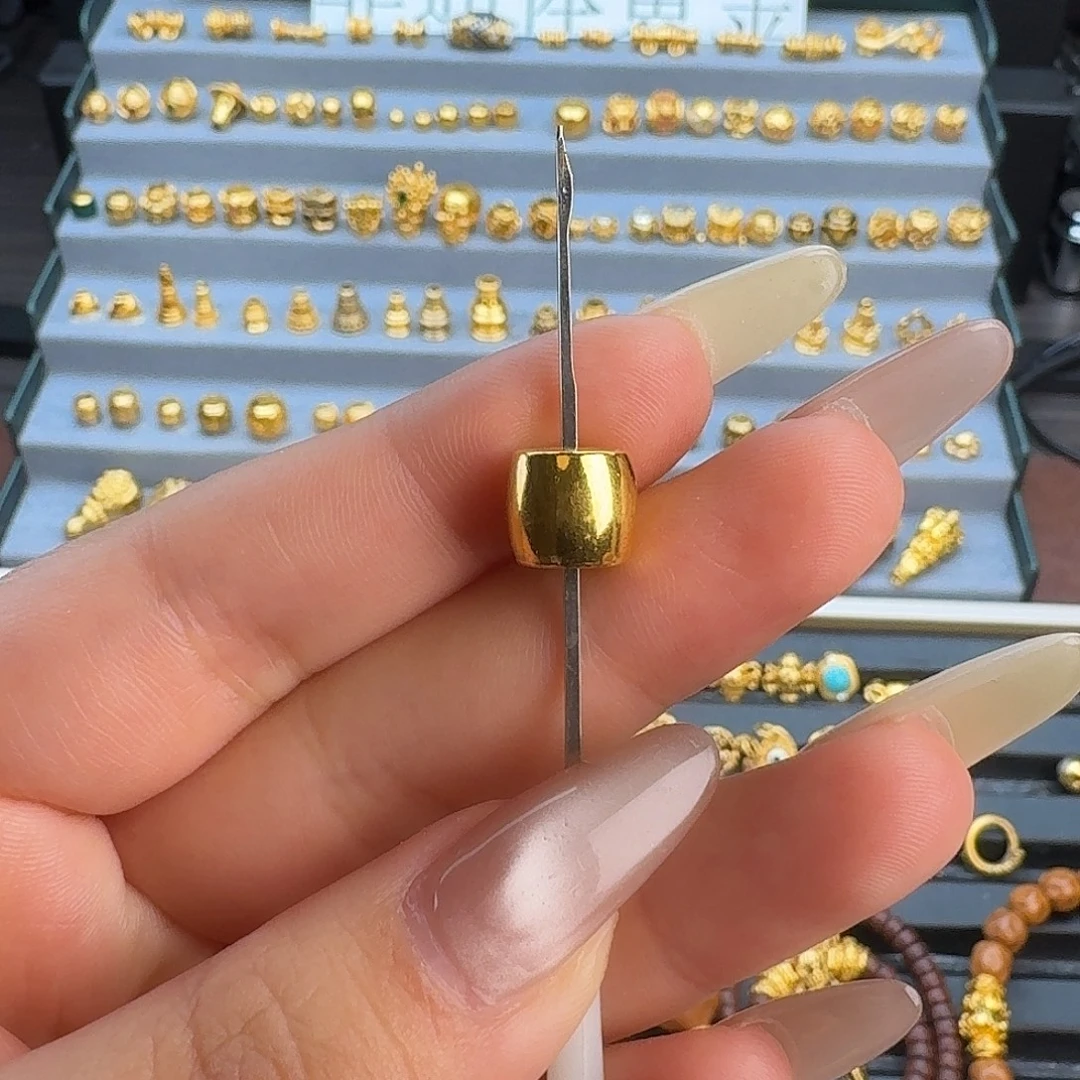 足银合成立方氧化锆