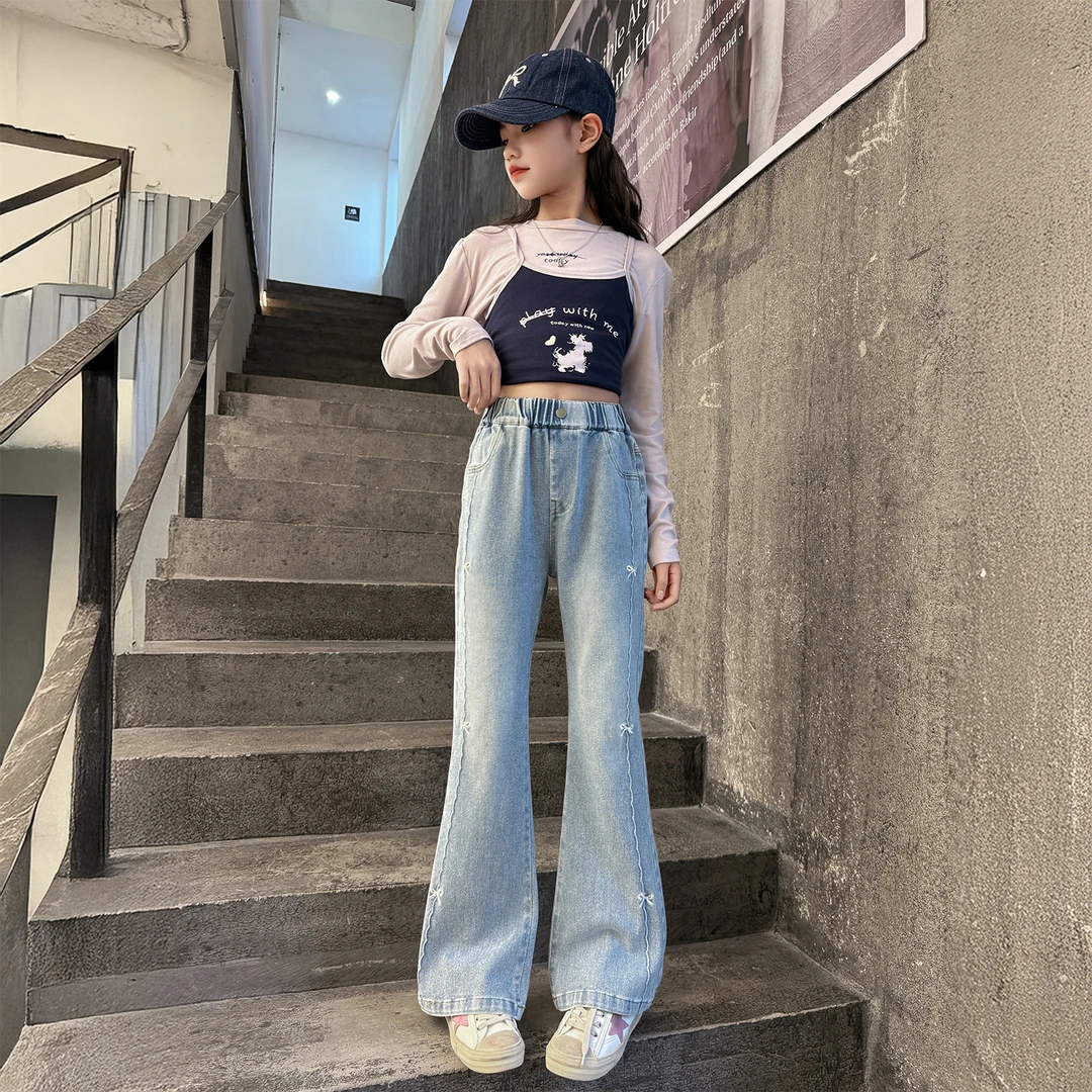 女童裤子2025新款女孩春秋洋气时髦牛仔裤儿童秋装网红炸街喇叭裤