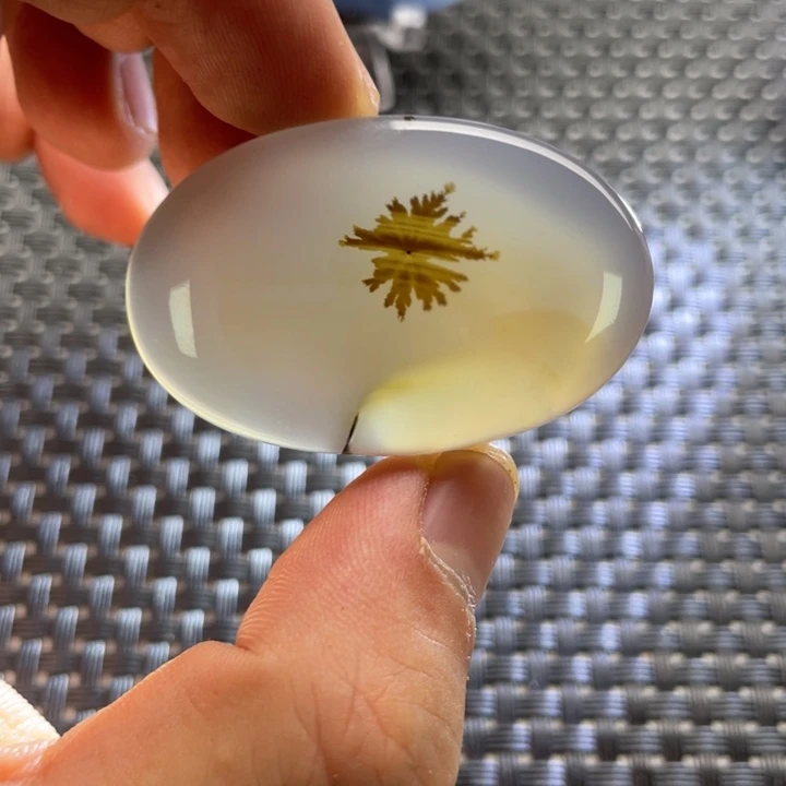 小***赖玛瑙/玉髓未镶嵌颈饰