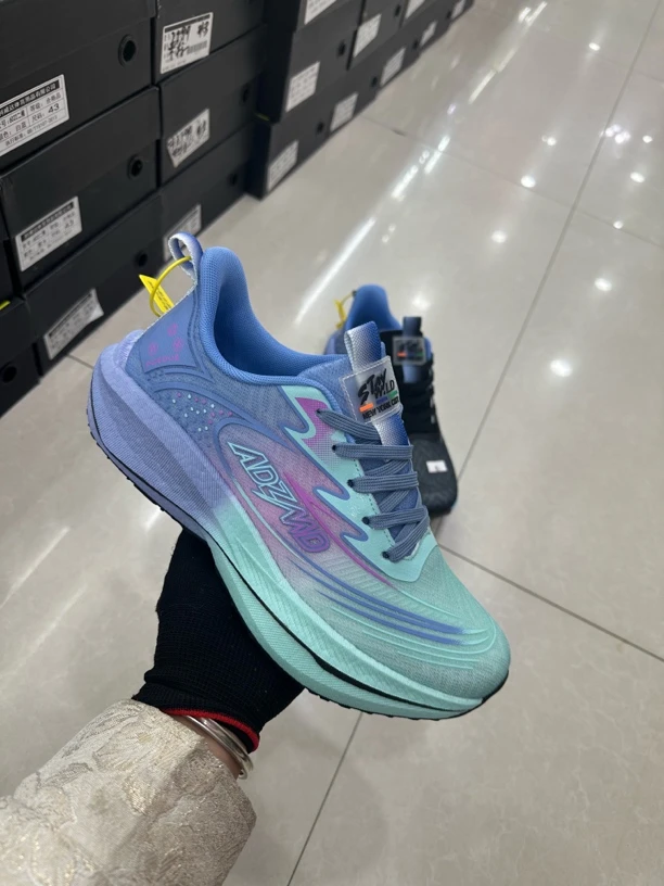 男中性轻便跑步鞋减震时尚舒适男鞋网面男士