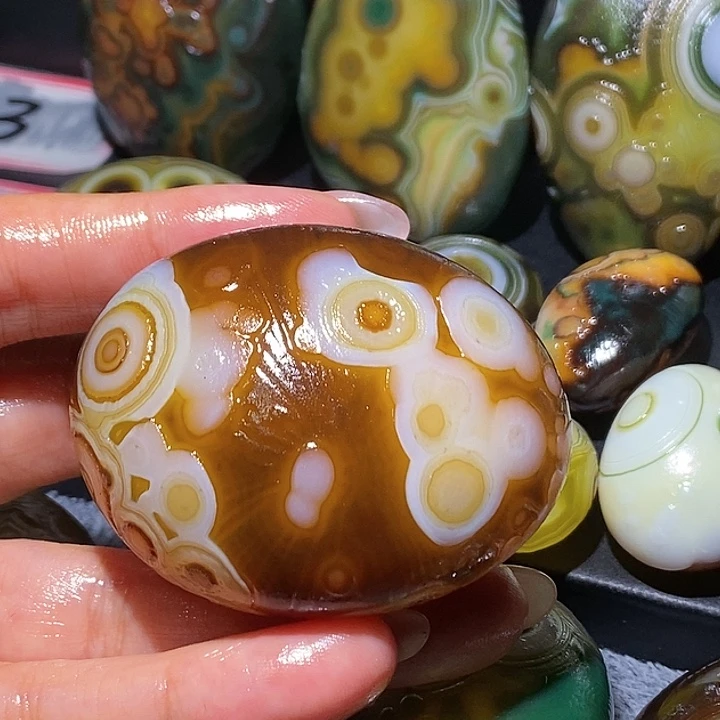 玛瑙/玉髓未镶嵌珠宝奇石39