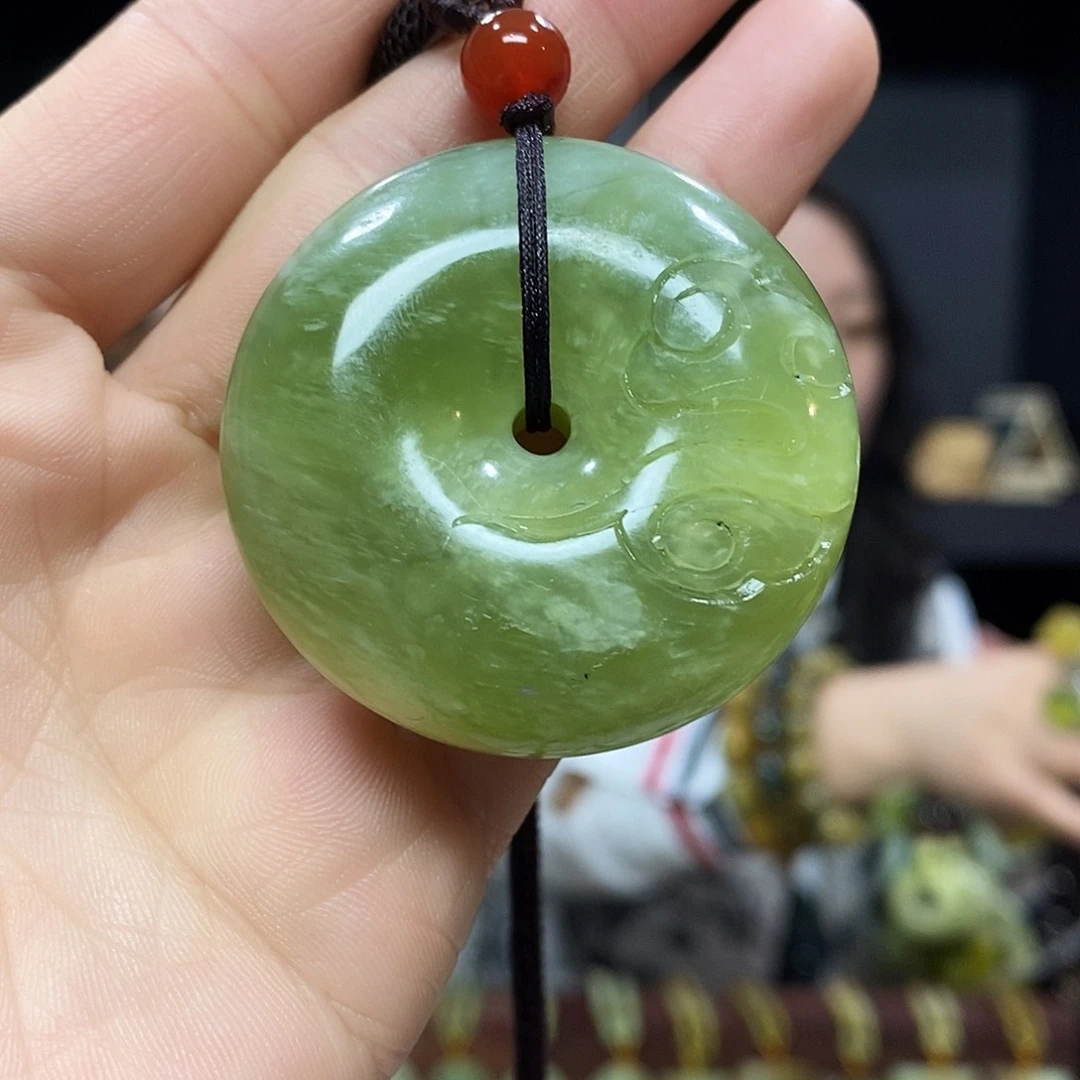 岫玉挂件吊坠未镶嵌