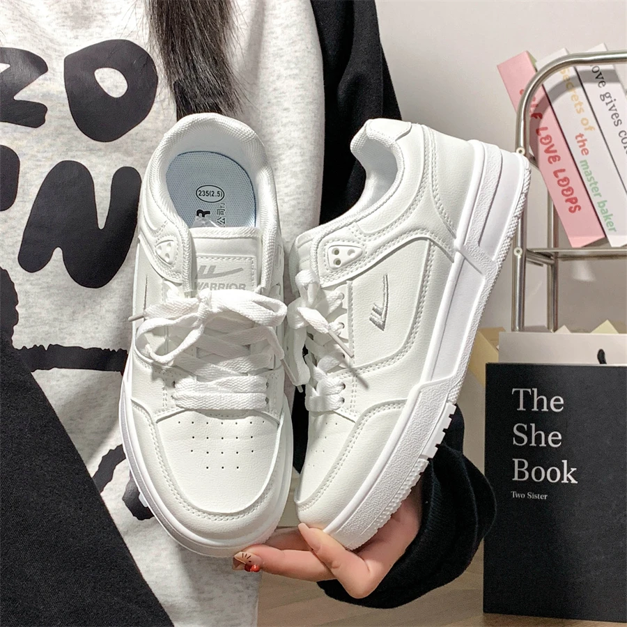 回力情侣鞋子2026新款爆款鞋子潮流百搭小众运动休闲板鞋设计女鞋