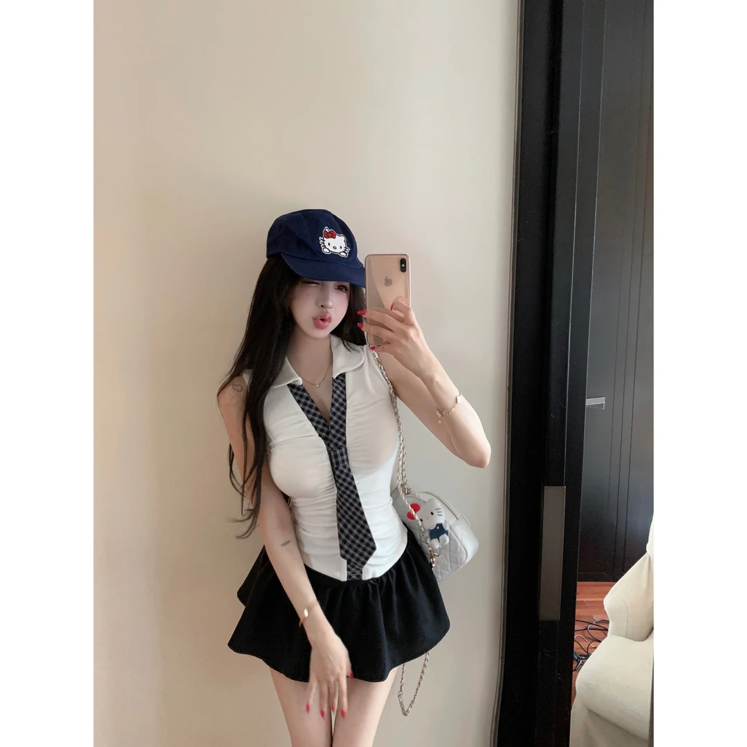 翻领复古外穿无袖背心女装夏季2025新款修身显瘦百搭简约韩系上衣