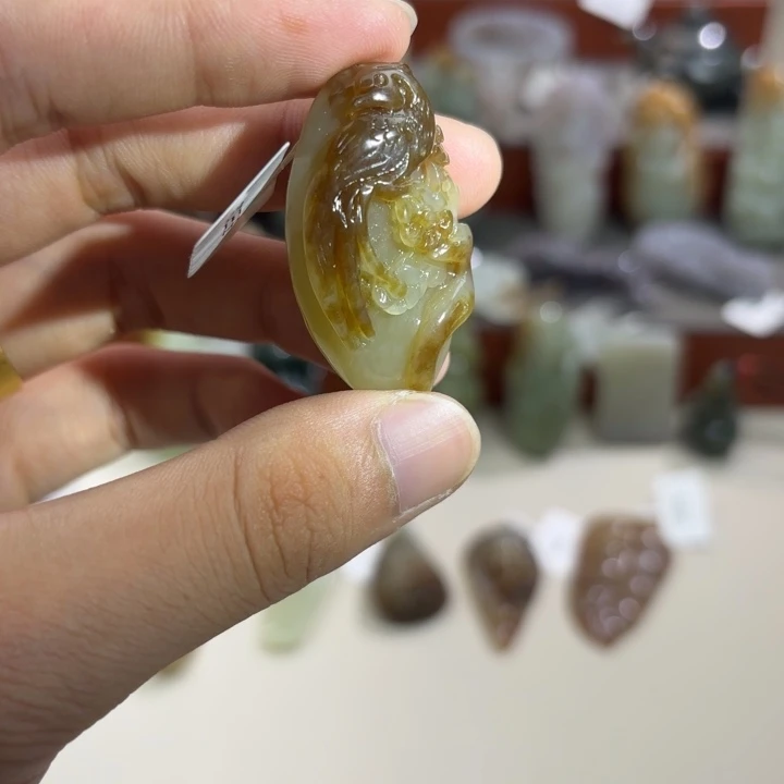 和田玉未镶嵌吊坠(不含链)