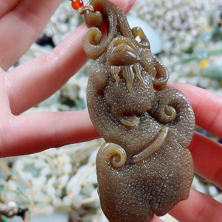 未镶嵌和田玉挂件