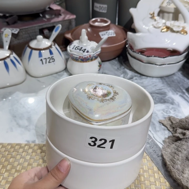 瓷片陶瓷瑕疵介意慎拍321