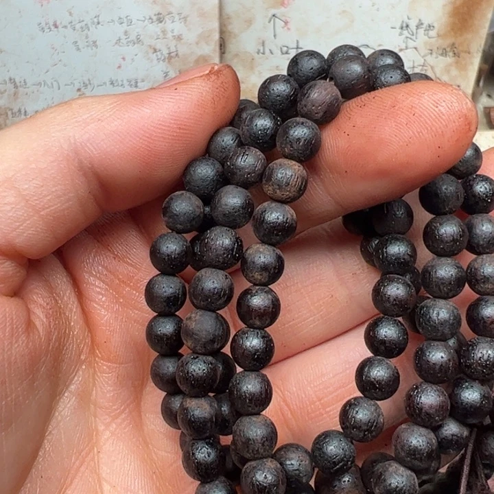 藤类降真香06-108红黑油结晶