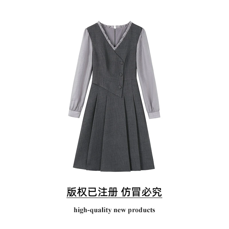 【SZ】2025年秋冬季新款大码女装V领荷叶裙子温柔假两件连衣裙