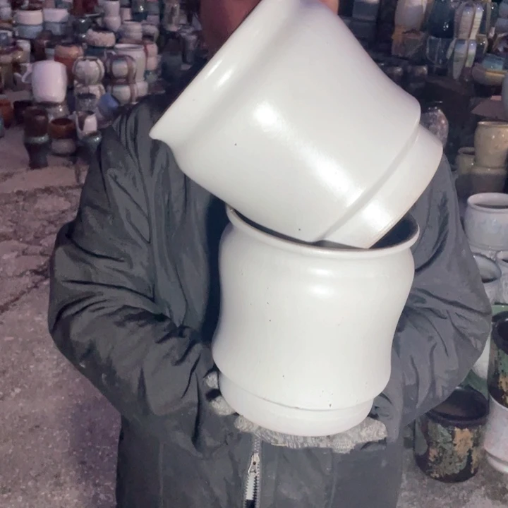 花盆紫砂口19高22瑕疵瑕疵