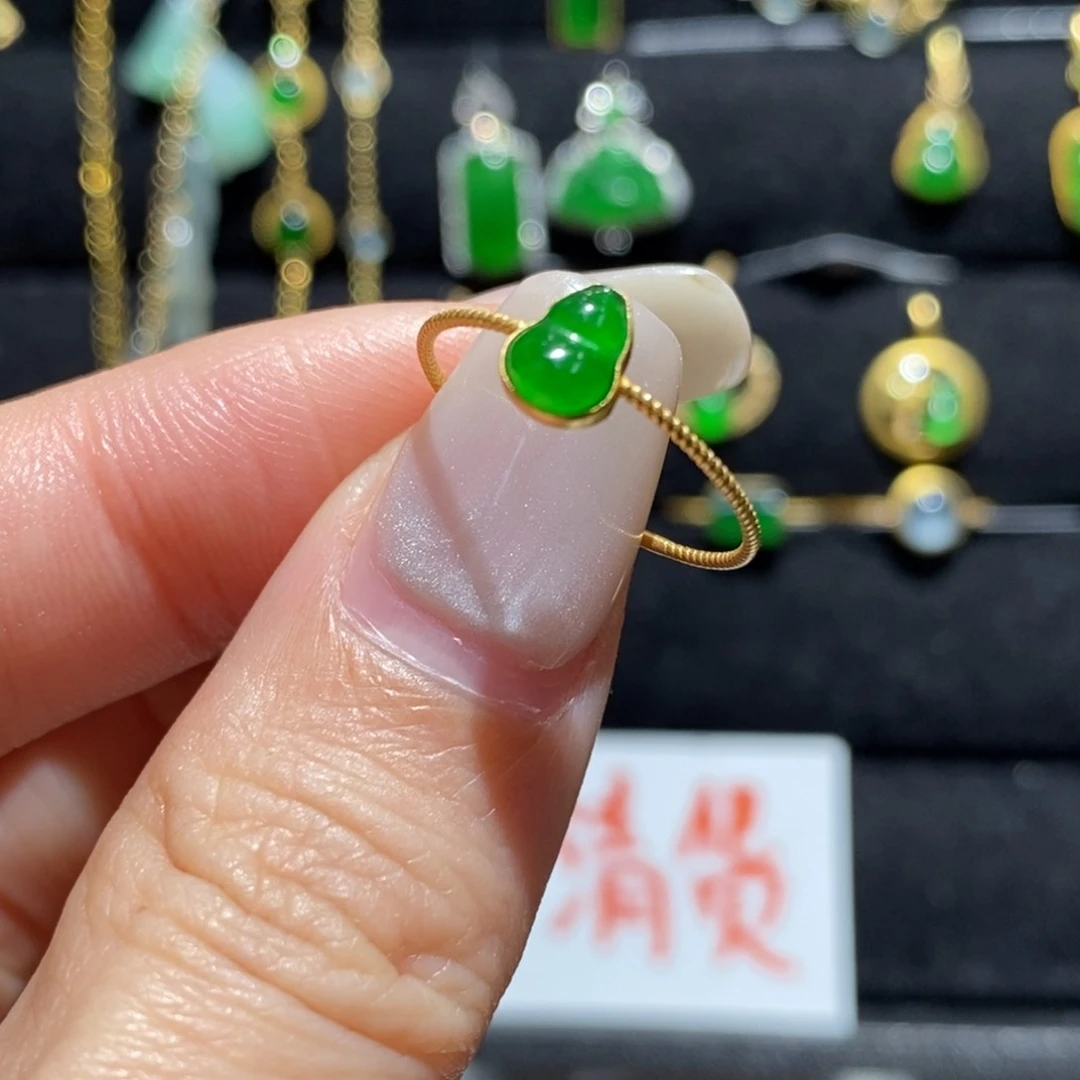 翡翠戒指18K金镶嵌233456