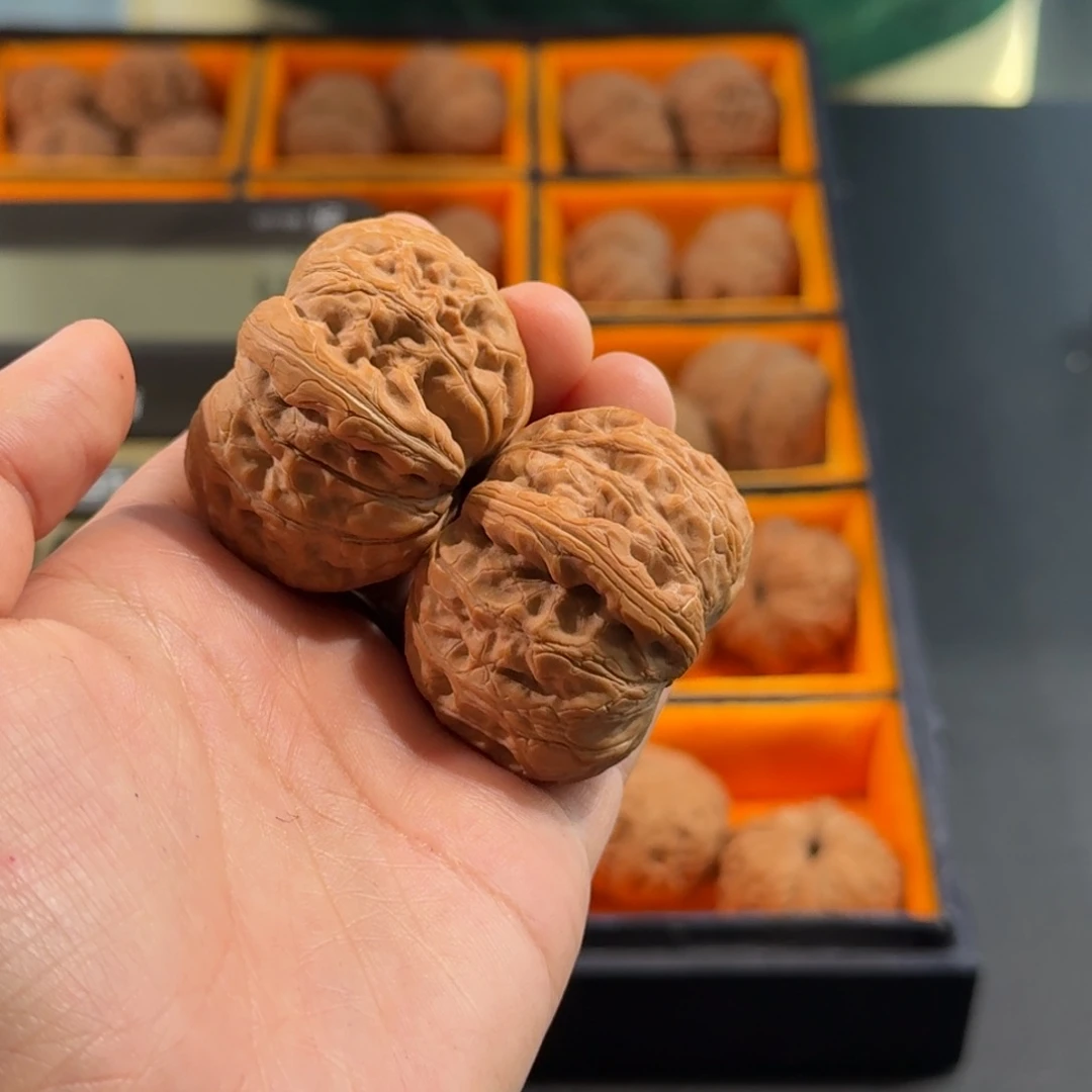 文玩核桃把件229号平谷元宝