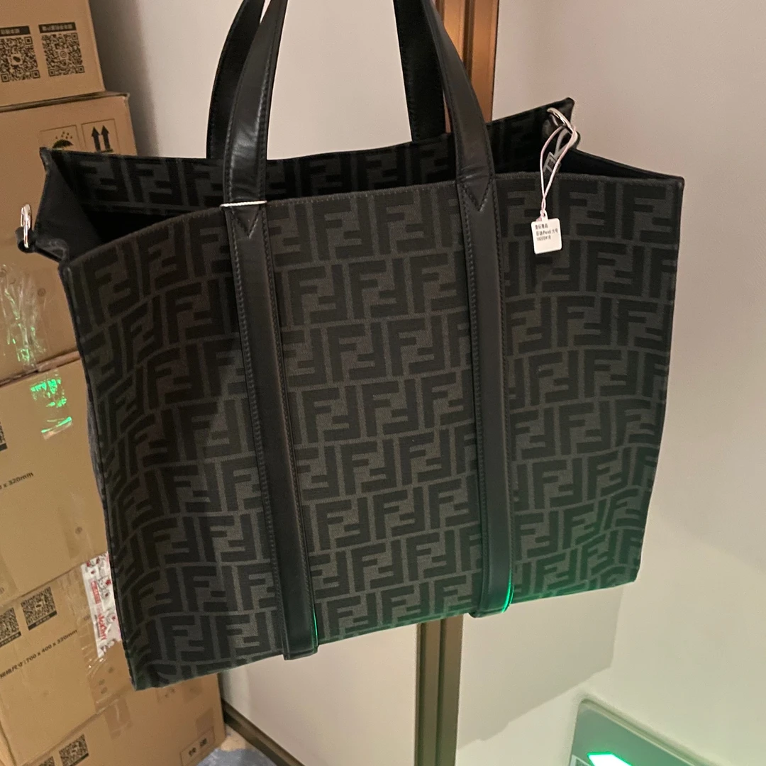95新 FENDI/芬迪 小野专属/95新/芬迪/单肩包/DC8544