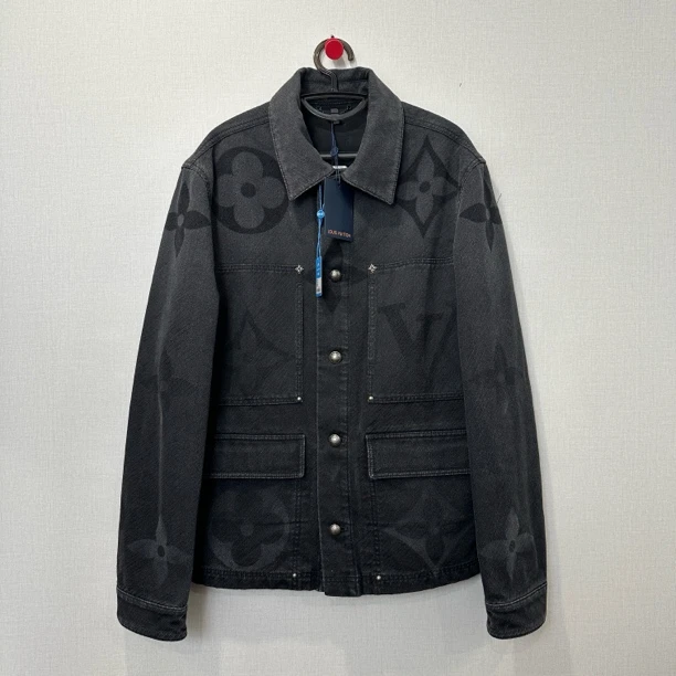 未使用 LouisVuitton/路易威登 大三花牛仔外套/尺码52/编号20261