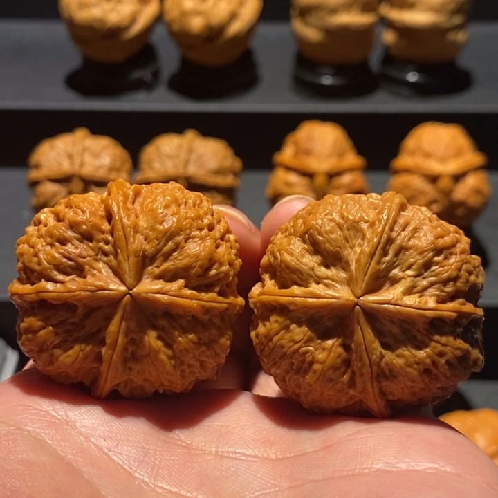 文玩核桃把件39尺七星纹四棱
