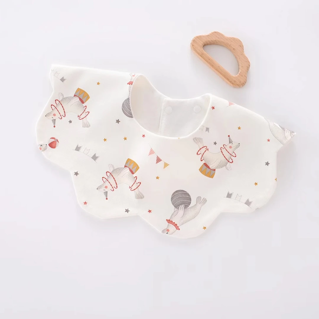 【呵儿特围嘴】婴幼儿口水巾围嘴单向导湿花瓣围嘴