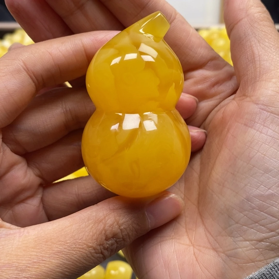 游***5琥珀未镶嵌裸石蜜蜡