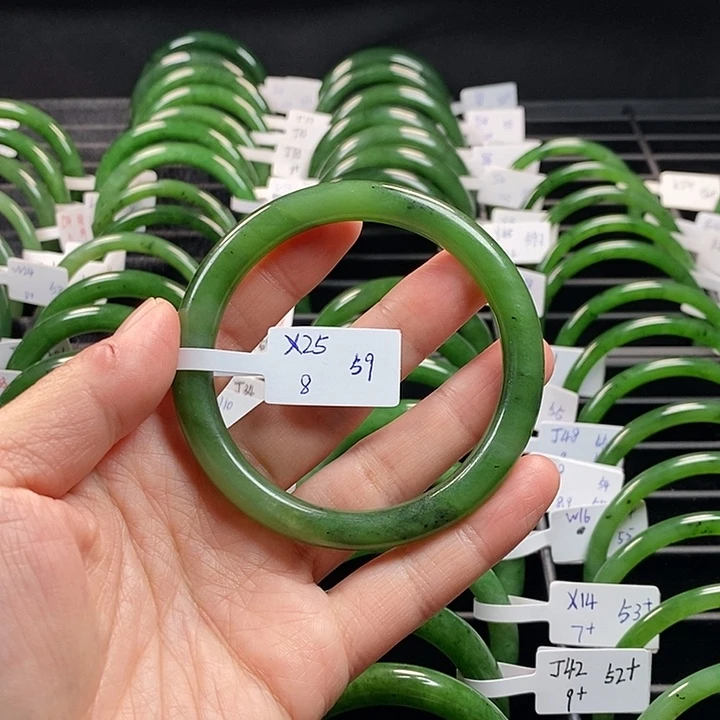 和田玉（碧玉）手镯未镶嵌