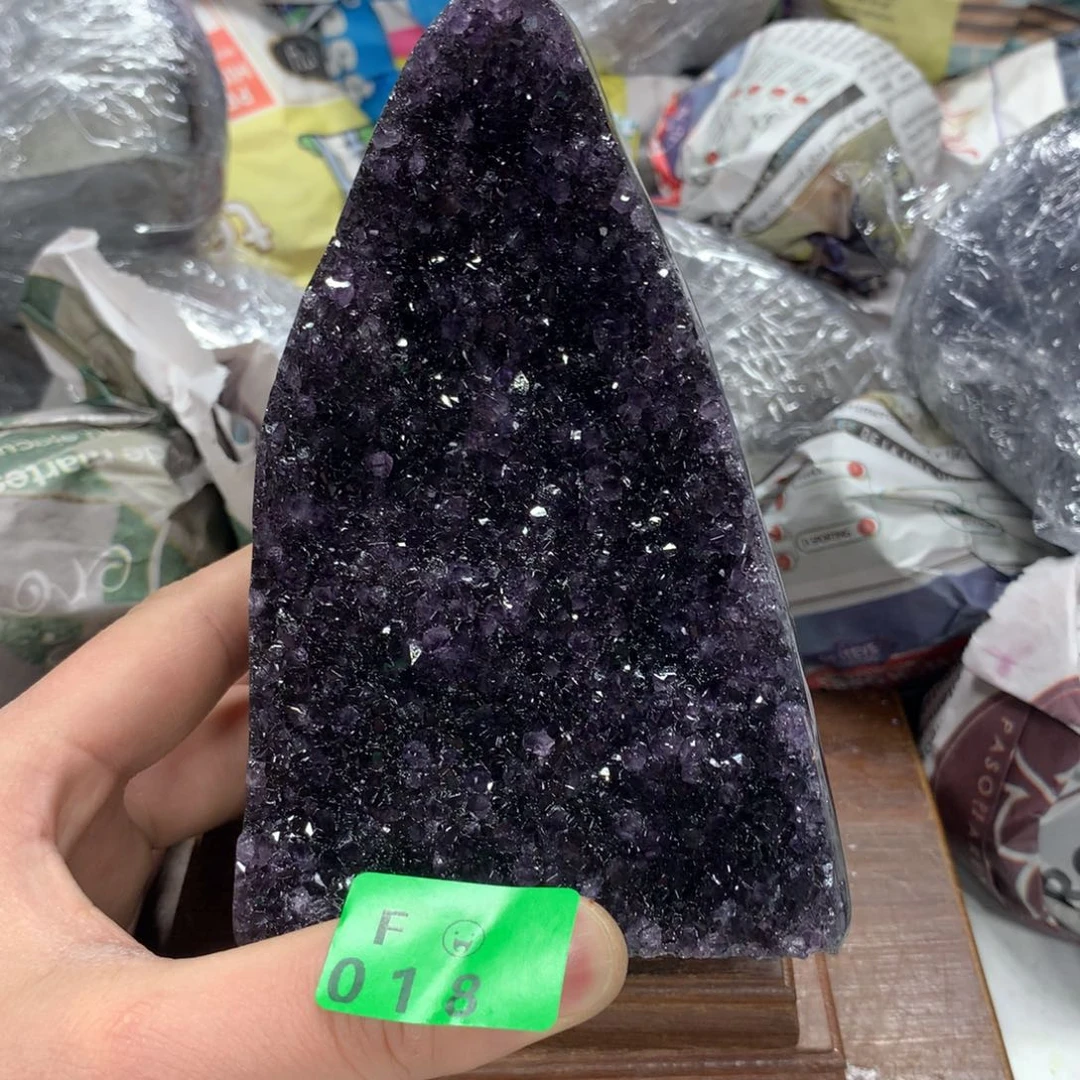 紫晶大型摆件（非配饰）未镶嵌
