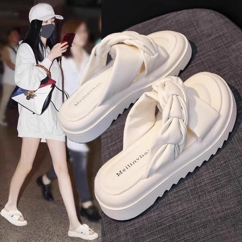 法式小香风拖鞋女外穿2025新款夏季厚底配裙子沙滩凉拖欧货高级感