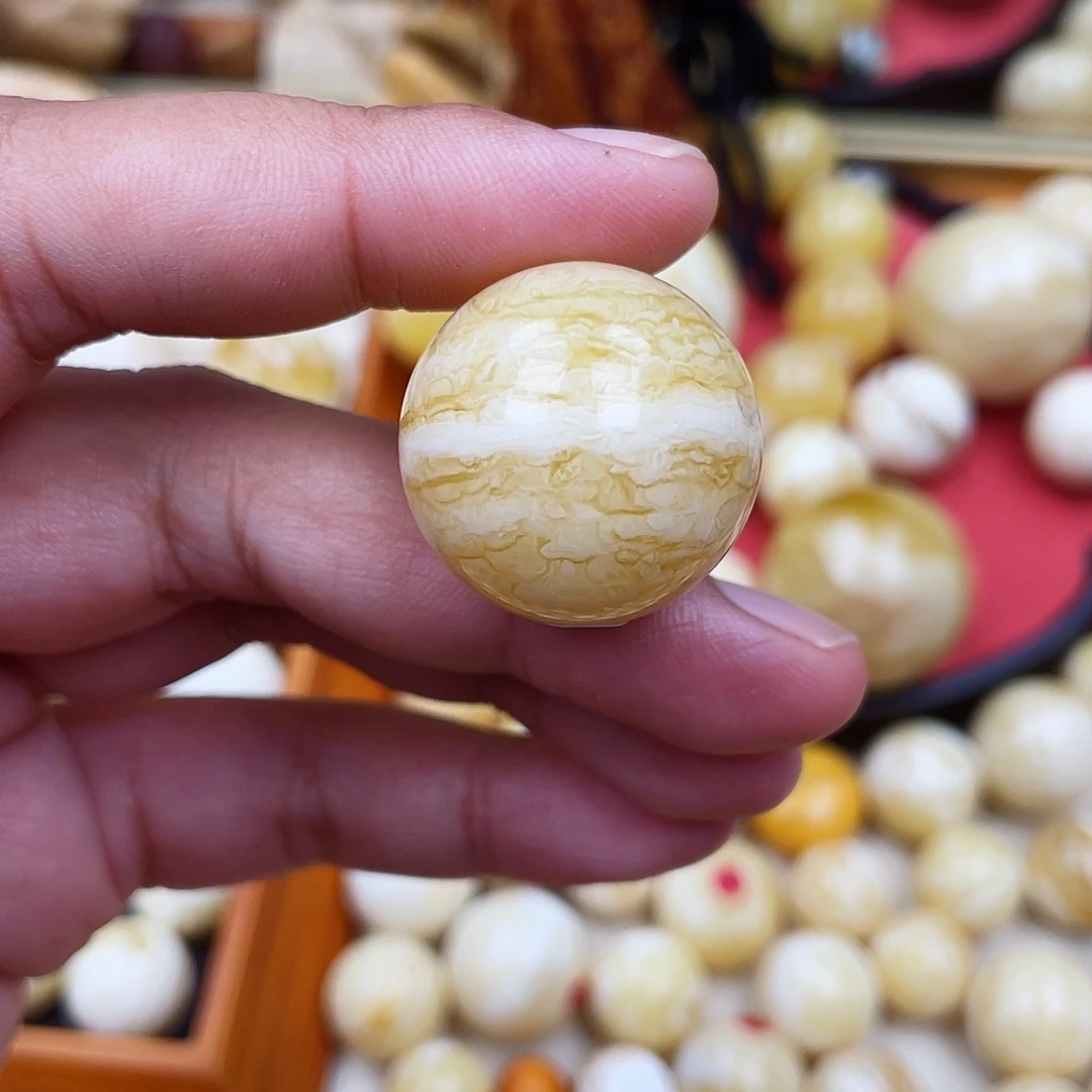 蜜蜡未镶嵌珠宝奇石划痕水线24.6虎皮一线天