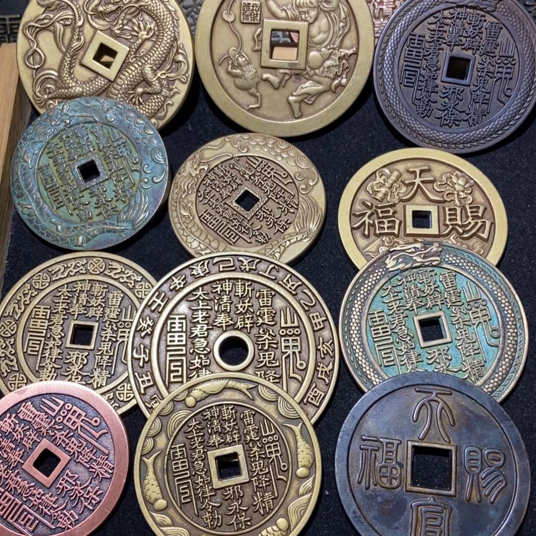 铜任选一枚现代工艺品