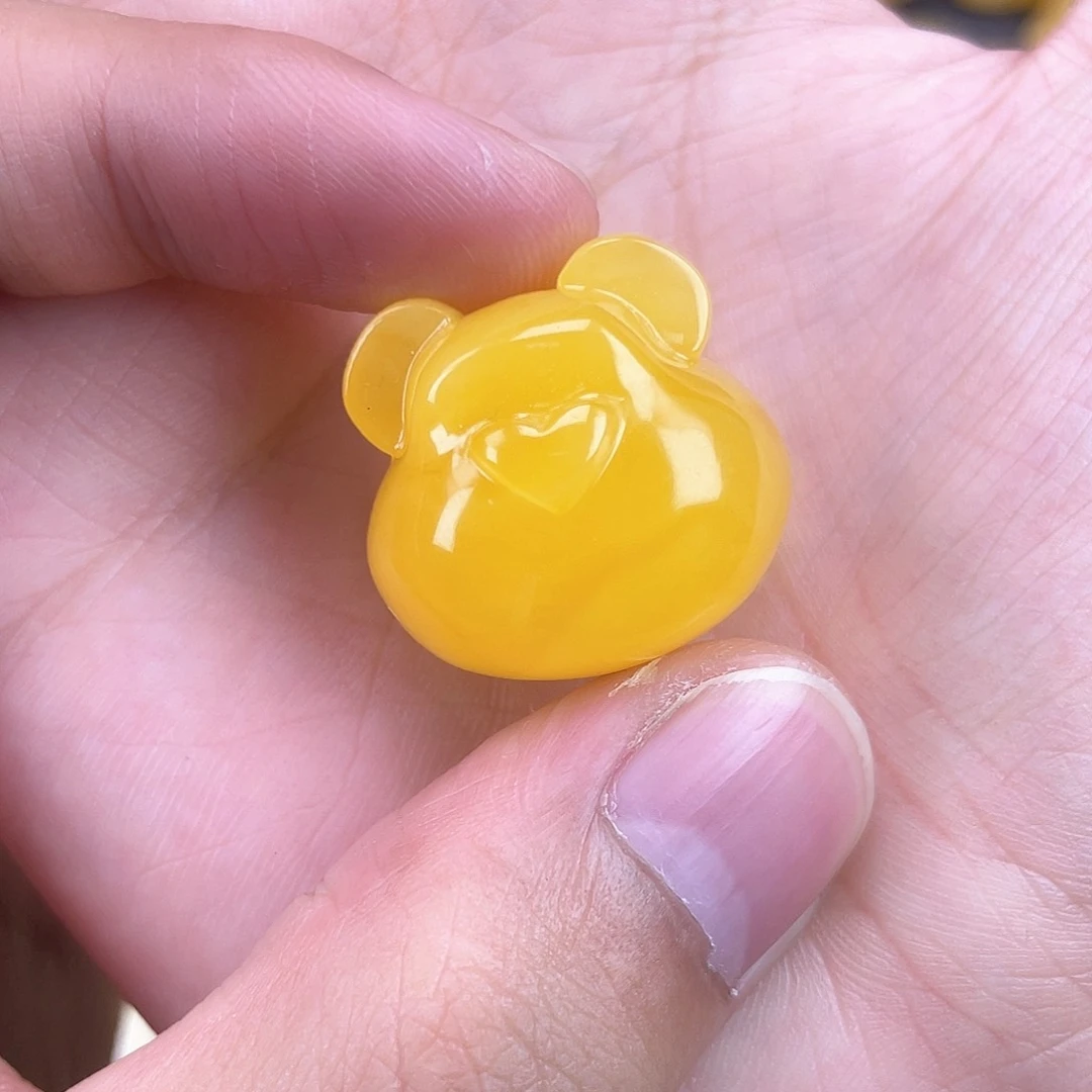 琥珀裸石未镶嵌蜜蜡