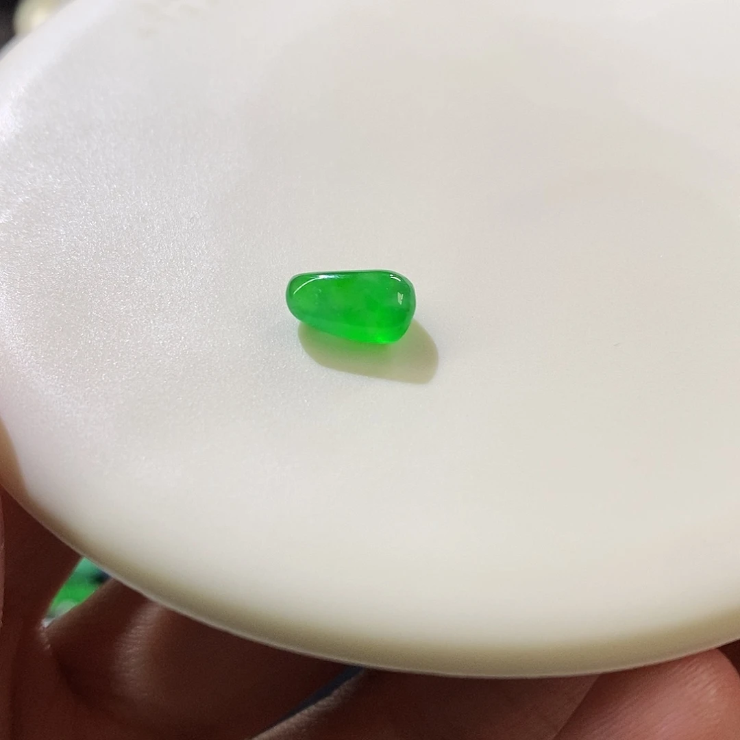 未镶嵌挂件翡翠随行