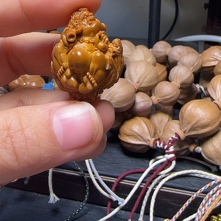 岚***橄榄核橄榄核单粒