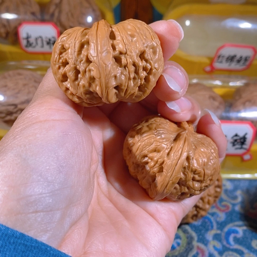 吊坠文玩核桃马***？翘肩元宝