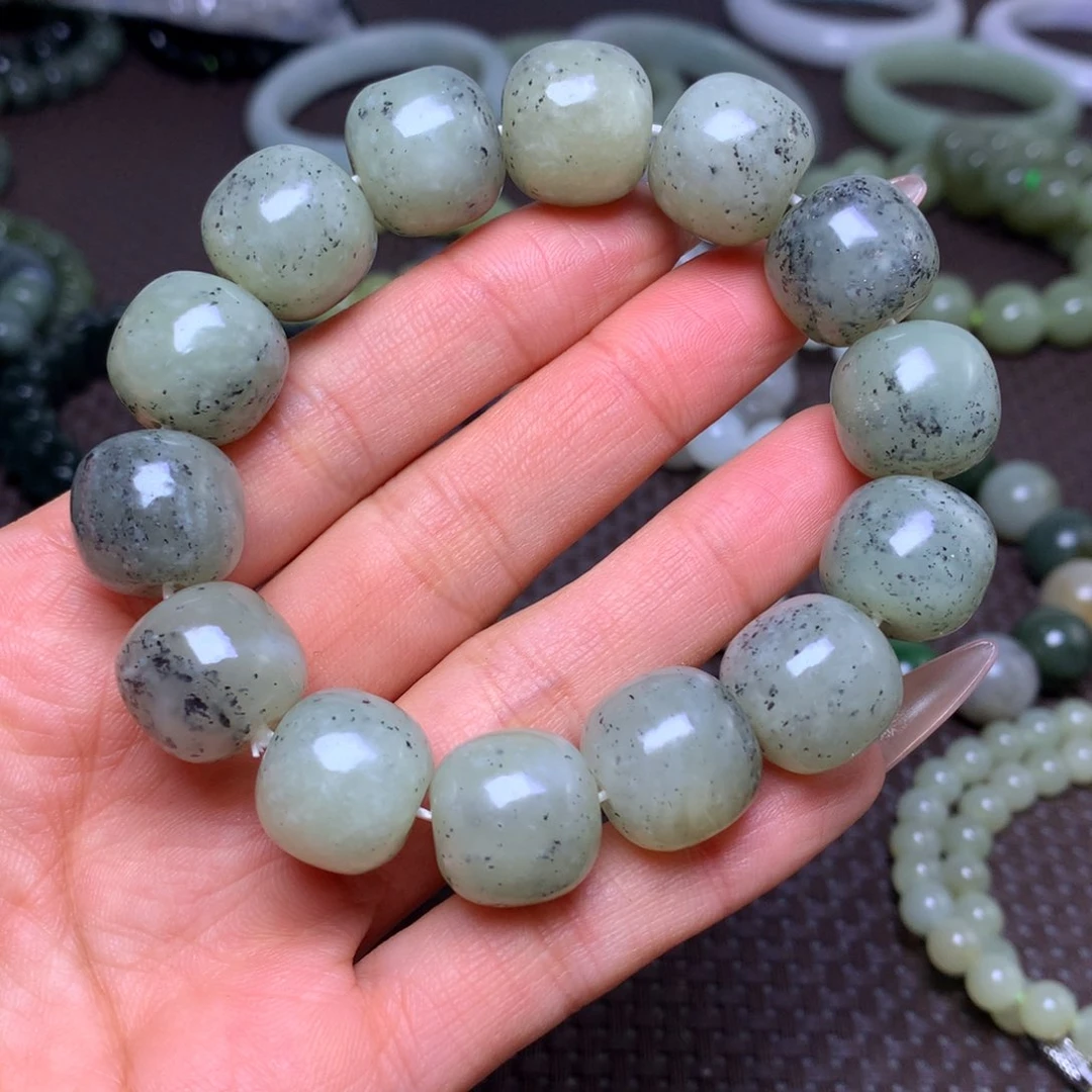 未镶嵌手串和田玉卡16