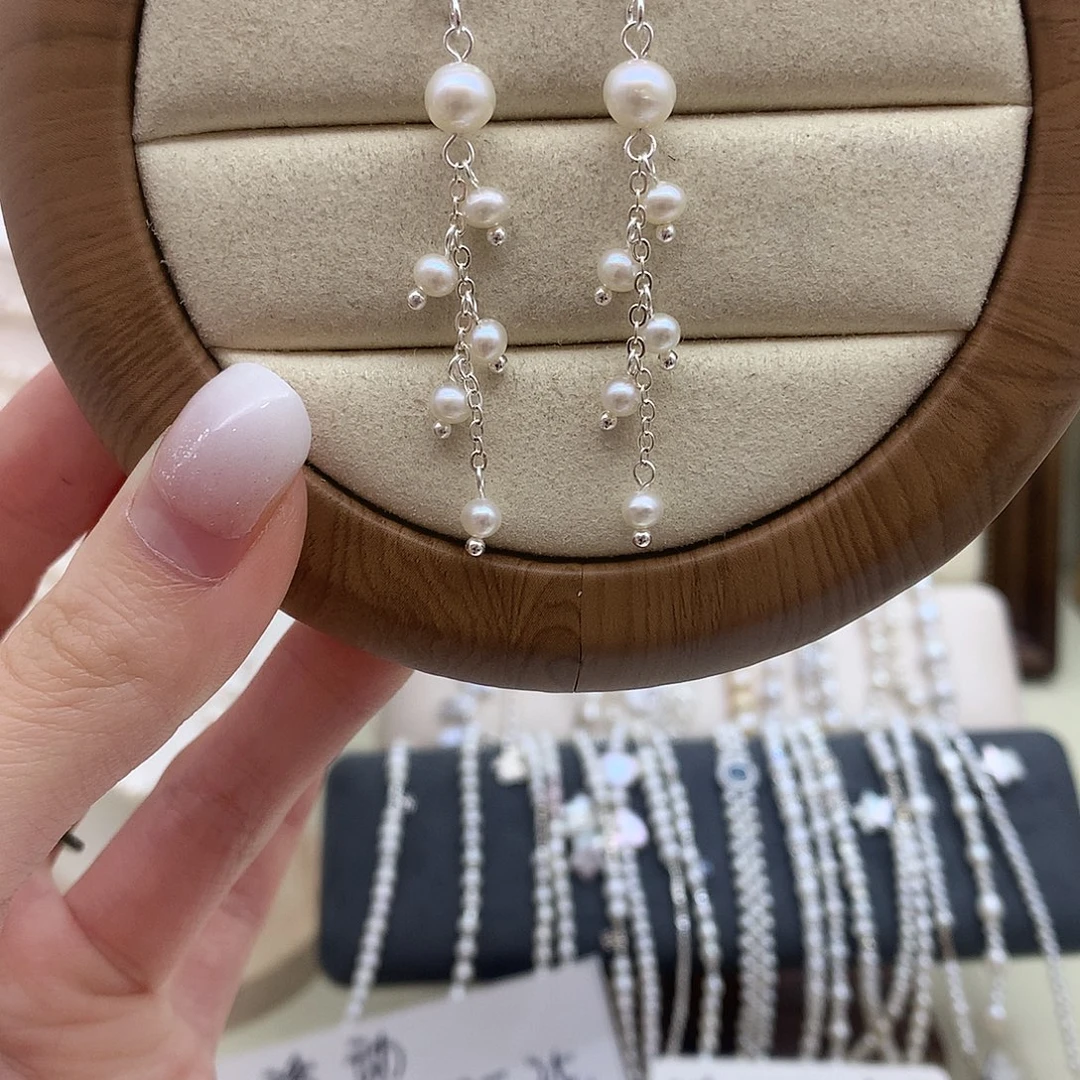 淡水珍珠耳饰未镶嵌