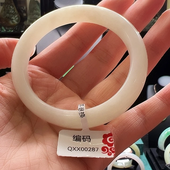 未镶嵌手链和田玉56