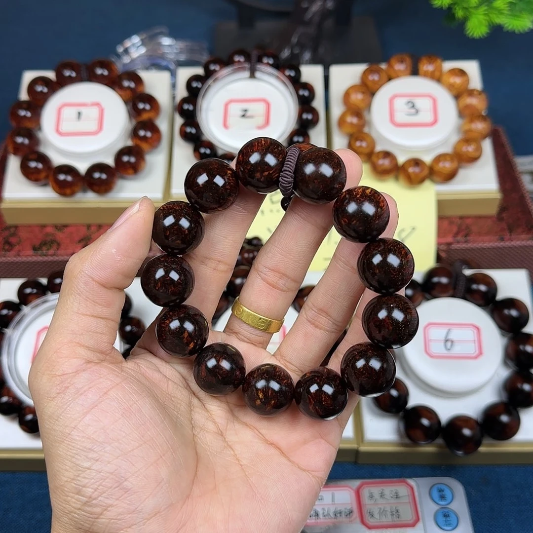 梦***少花梨木类黄花梨1.8