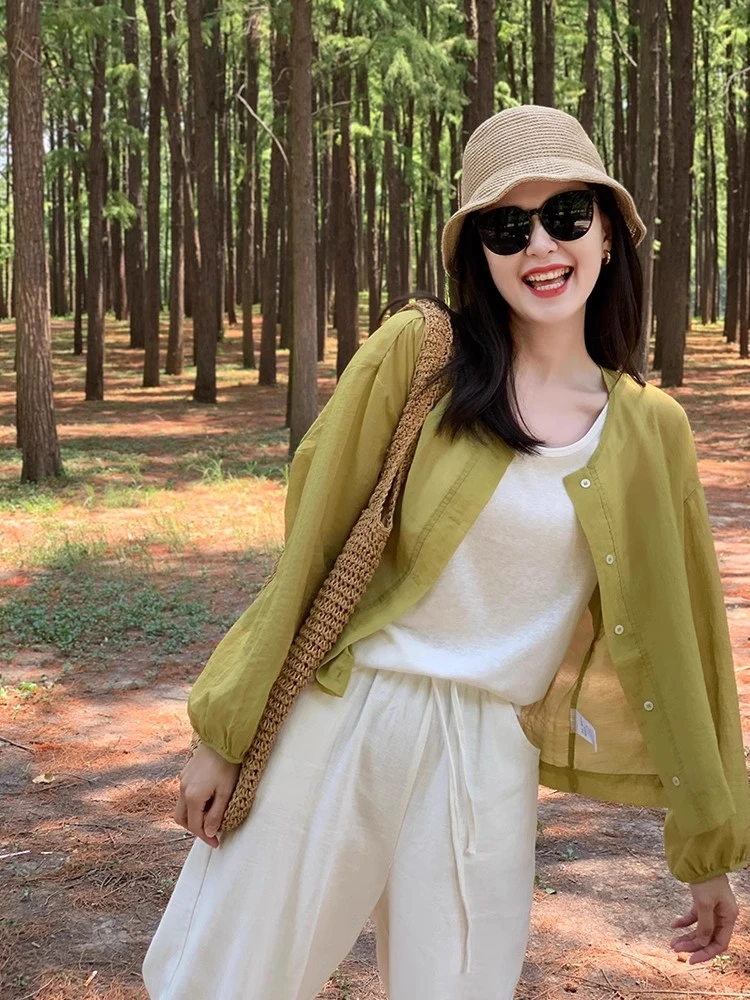 高级感轻薄防晒衬衫开衫外搭女夏季2025新款宽松休闲短款上衣外套