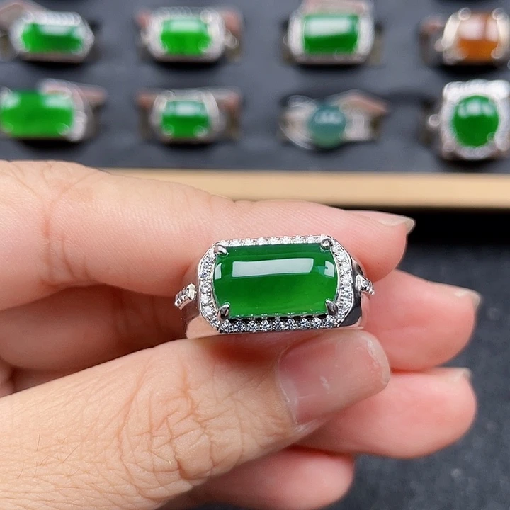 虚***@翡翠银S925镶嵌戒指编号3825没运费险